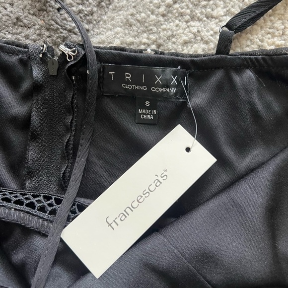 Francesca’s Trixxi Black Metallic Star Print Mini Slip Dress - Picture 2 of 3